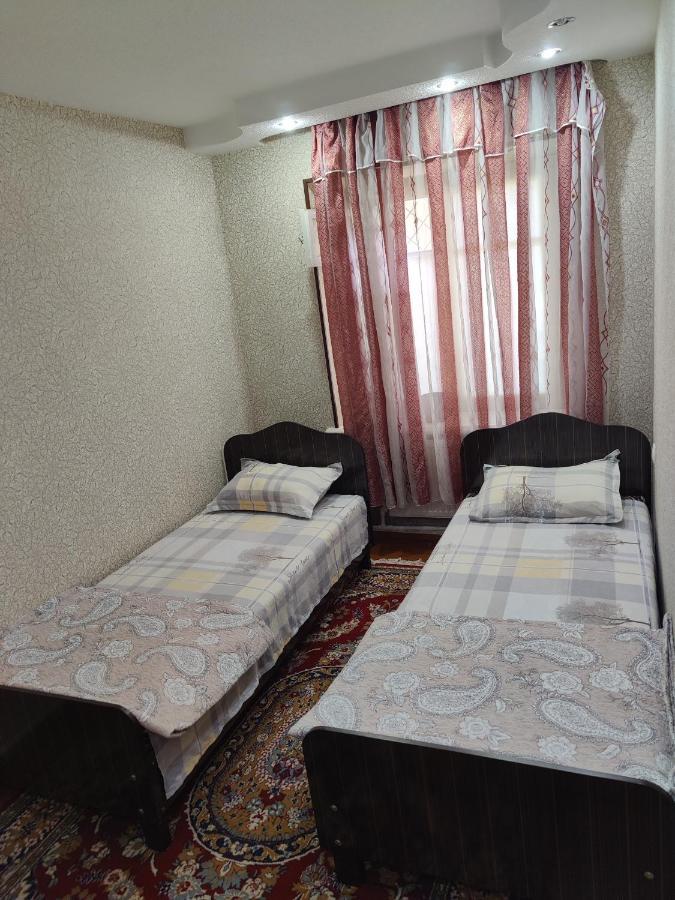 سمرقند Muharram Homestay In The Neighborhood Of The Registan Square, 家族 ゲストハウス المظهر الخارجي الصورة