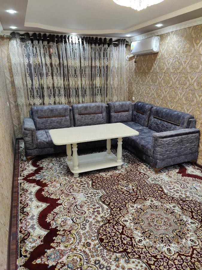 سمرقند Muharram Homestay In The Neighborhood Of The Registan Square, 家族 ゲストハウス المظهر الخارجي الصورة