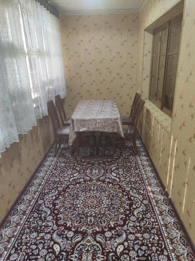 سمرقند Muharram Homestay In The Neighborhood Of The Registan Square, 家族 ゲストハウス المظهر الخارجي الصورة